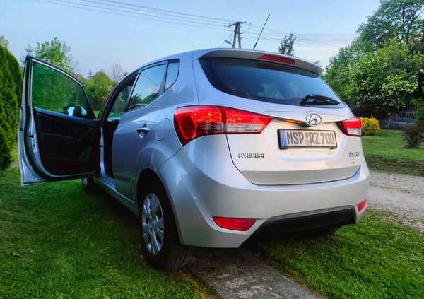 Hyundai ix20 cena 22900 przebieg: 134000, rok produkcji 2011 z Miechów małe 277